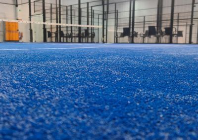 Zoom del suelo de la pista de padel 1 de Pádel Castejón
