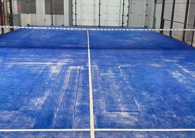 Vista frontal de la pista de padel 2 de Pádel Castejón